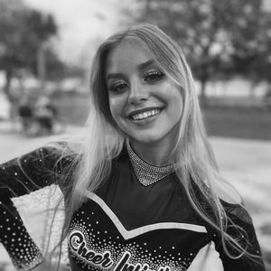 Meet your Posher, Allyson